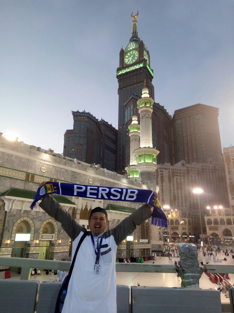 DoelCustom's tweet image. Wilujeng minangkala @persib di doakeun bner2 jd klub nu profesional jeung bs juara terus nepi ka bosen juara #PERSI85ALAWASNA