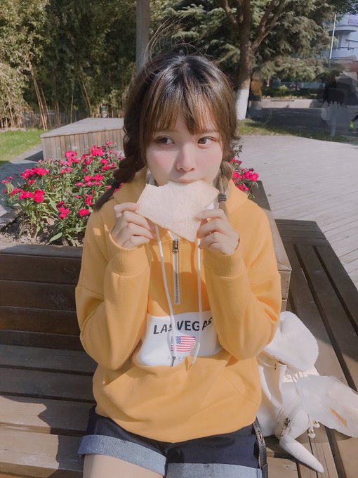 Twitterのコスプレ画像36