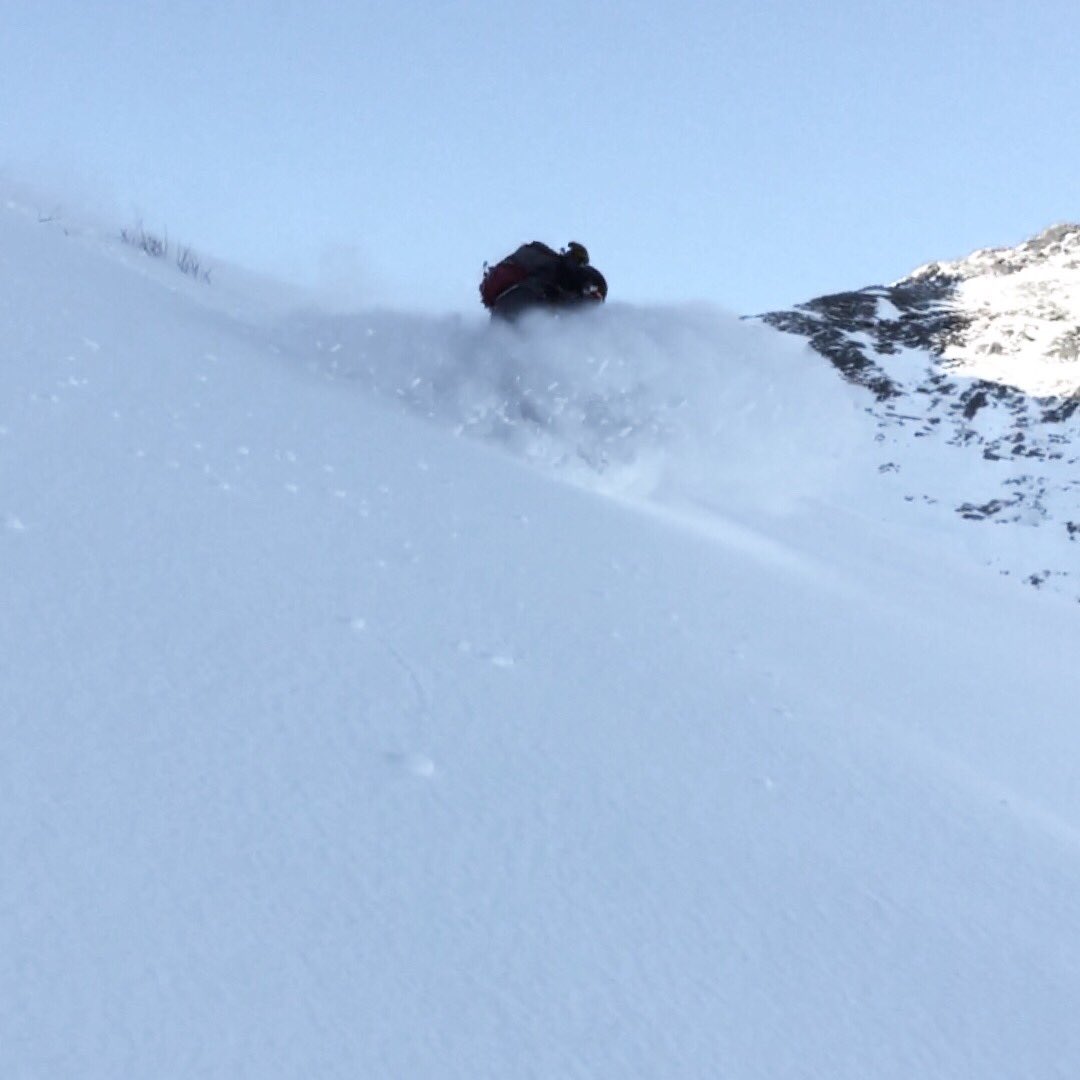 SecretStuffLab's tweet image. Last day in the mountains was pretty special. Thanks for having us Lofoten ✌🏼

#Lofoten #Norway #Splitboarding #Snow #HumanPoweredAdventure