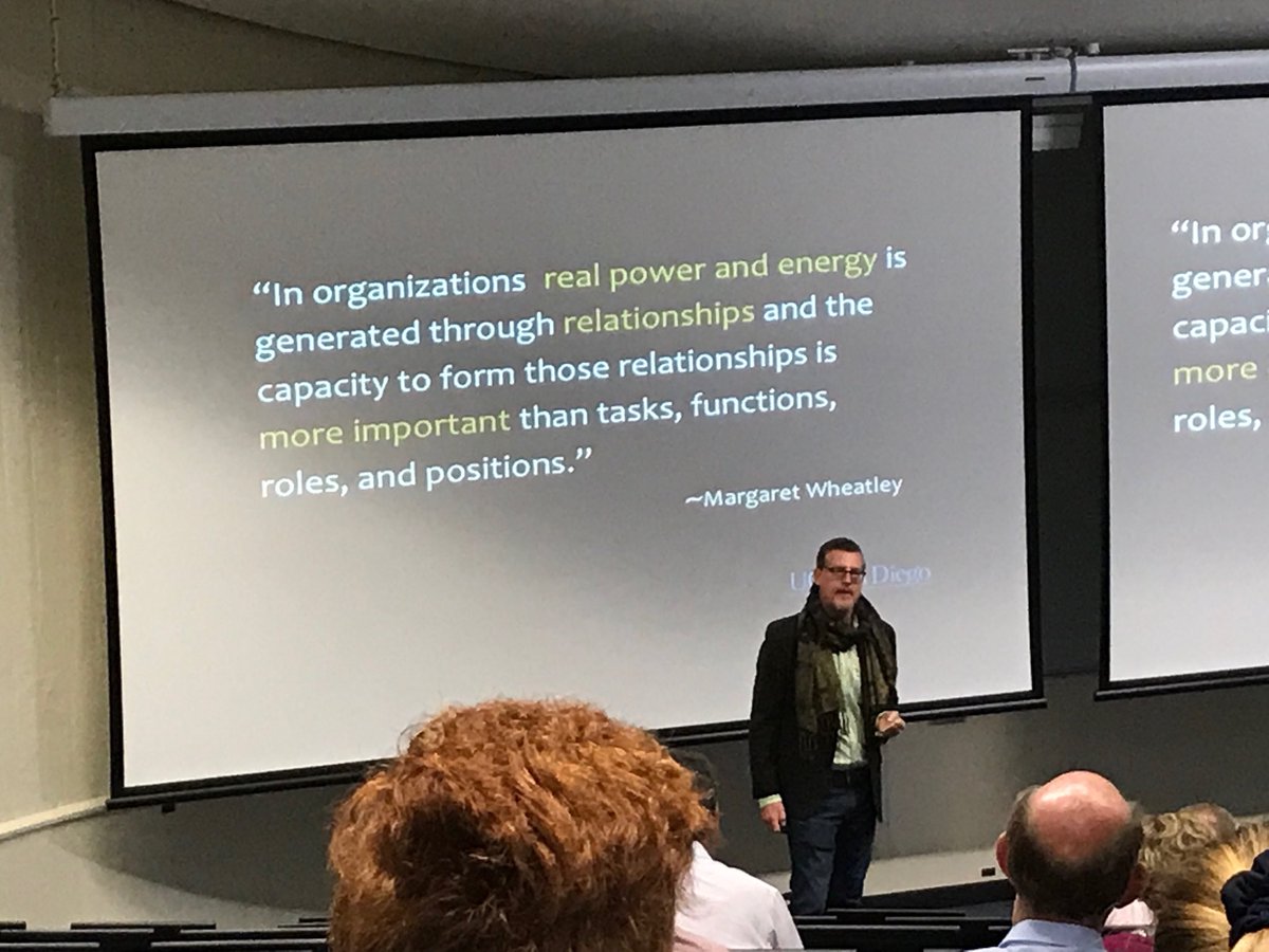 CathKnell's tweet photo. Alan Daly on relationships and social networks. Who do you turn to in sharing best practices? Who do you turn to for advice in improving outcomes? The power of 2 step connections. @GeoMouldey @rich_winn @caitlinclock @LouiseGeck @ClaireSinnema #kahuiako https://t.co/vwUJJxXH4K