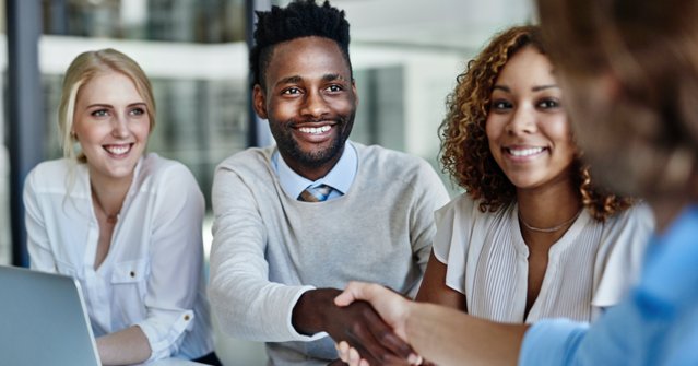 shamikroy1's tweet photo. How is our #partner @DimensionData stepping 🆙to stay with customers throughout their entire lifecycle journey? Find out here https://t.co/Fsemf986w0 https://t.co/eG6pjLlupF