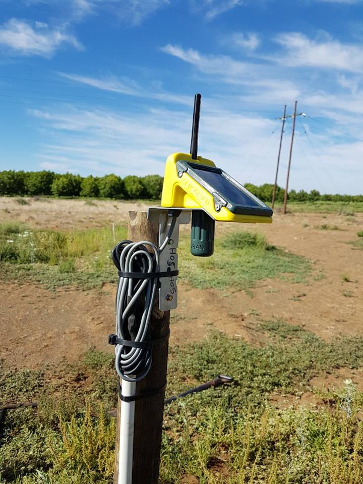 Sensorian_'s tweet photo. #Wireless Agri Tech at its best! Sensorian offers you the most advanced wireless telemetry system on the market. Accurate, reliable irrigation scheduling has never been this easy. https://t.co/CiPnN6latj https://t.co/DE5hNihp0V