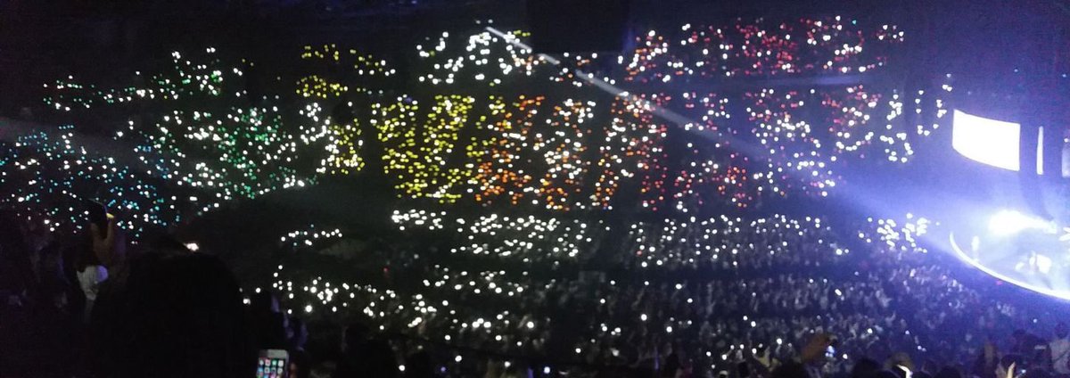 🔥🔥The Best Crowd Ever ! 🏳️‍🌈❤️ #85pamplemousses #HarryStylesLiveonTourParis #HarryBestFans #HarryStylesLiveOnTour #HarryStylesLiveonTour2018 #Love #HarryStyles         😍Amazing😍