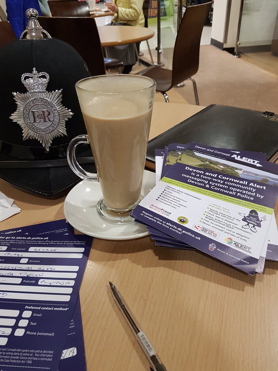 Sarcoid_Cop's tweet photo. Managed to get an "on duty" coffee this morning in the #plympton area and hand out some of these fantastic leaflets @DC_Police
#sarcoids
https://t.co/H2ednG4c2a https://t.co/50Rfi8vDB0