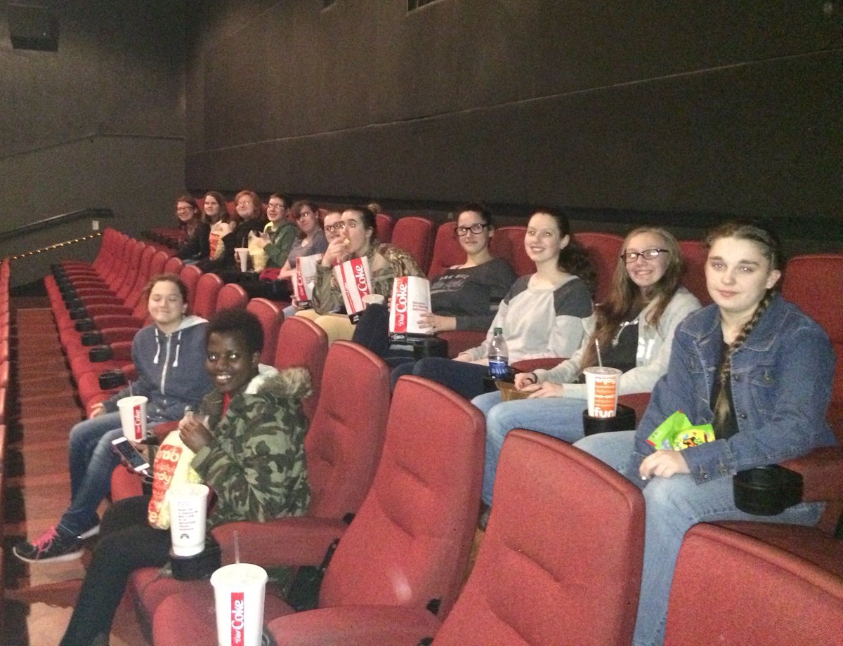readingeagles's tweet photo. So fun watching Wrinkle in Time with the Pages to Popcorn Book Club last night! 
😀📚→🍿 https://t.co/oQIjof7fuW