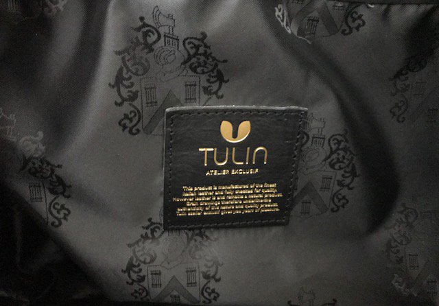 De tas van <a href="/GertvanAssen/">Gert van Assen</a> afgeleverd die hij zelf heeft samengesteld in ons #atelier @misstulin. Veel plezier met deze exclusieve lederen #sporttas! #men #exclusive #leatherbag #handmadeinholland #oudeambacht #herentas