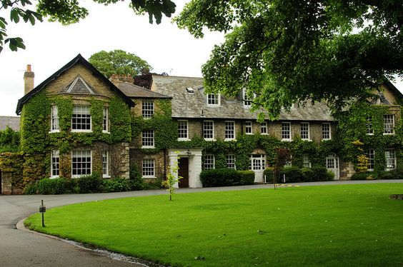 Welcome to colleagues from all schools joining us <a href="/PockSchool/">Pocklington School</a> today for <a href="/HMC_Org/">HMC (The Heads' Conference)</a> Heads of Department training.#hmcpd