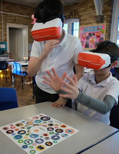 ClassVR from Avantis tweet media