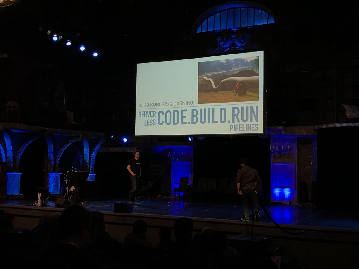 s1m0nw1's tweet photo. Listening to @dasniko talking about #serverless #codebuildrun https://t.co/BtPmHvEjLk