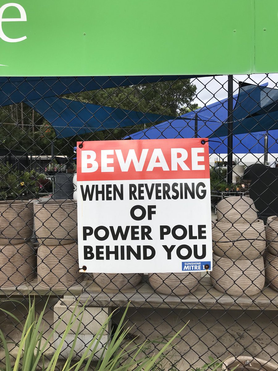 Salthorse's tweet photo. Saw great example of an #administrativecontrol at #Nambour hardware store today @alenatitterton #whs #hierarchyofcontrols #riskmanagement #probswould bebettertomovethepole https://t.co/xAANMkkNAc