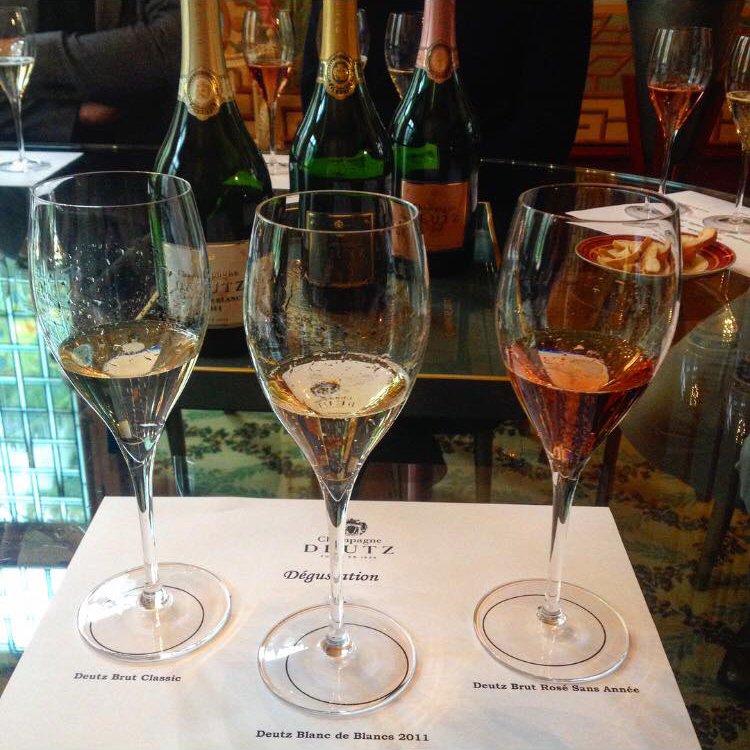 Dégustation de #champagne Deutz 🍾
🔻
Découvrez la Maison Deutz : 
ow.ly/yUuA30iTlfm