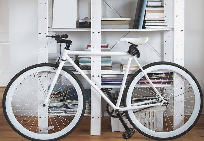 Learn how your hormones affect everything from how heavy you lift to how well you sleep: buff.ly/2E56BFi ift.tt/2rTlRfW