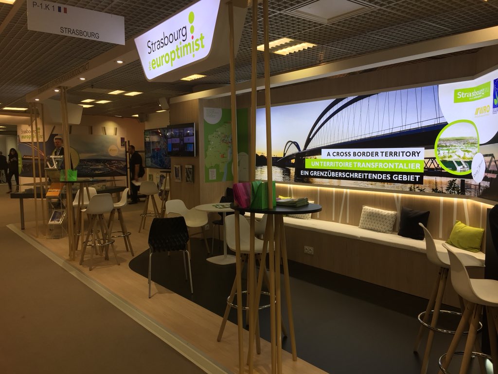 meyer_martine's tweet photo. #MIPIM2018 ! Venez nous rencontrer pour parler des grands projets #immobiliers de l’#Eurométropole de #Strasbourg et du #Parc d’Innovation 😁@europtimist_eu @strasbourg @aeroport_sxb @ccialsace @eurodistrict https://t.co/QkuBrVQPFw