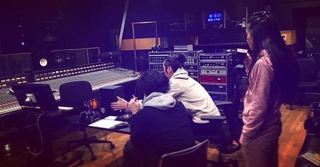 SKAY0917's tweet photo. Mix Check now!
本日は花ト散るらんというバンドのミックスチェック！
#band #tokyo
#recording  #studio #japan
#mixcheck #花ト散るらん #insta good #ssl #music
#hanatochiruran https://t.co/z0Scgabkse