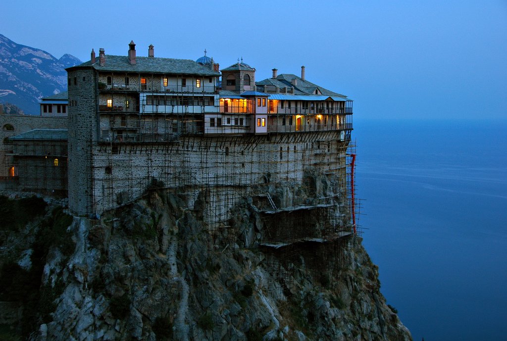 MacedoniaPhotos's tweet photo. Sometimes when you travel you need to distance yourself and find a place to pause and reflect...  Mt Athos, historical #Macedonia northern Greece.  #LP #Travel #Greece #photography #PhotographyIsArt #SPIRITUAL #pilgrimage https://t.co/iI2rfVId5p