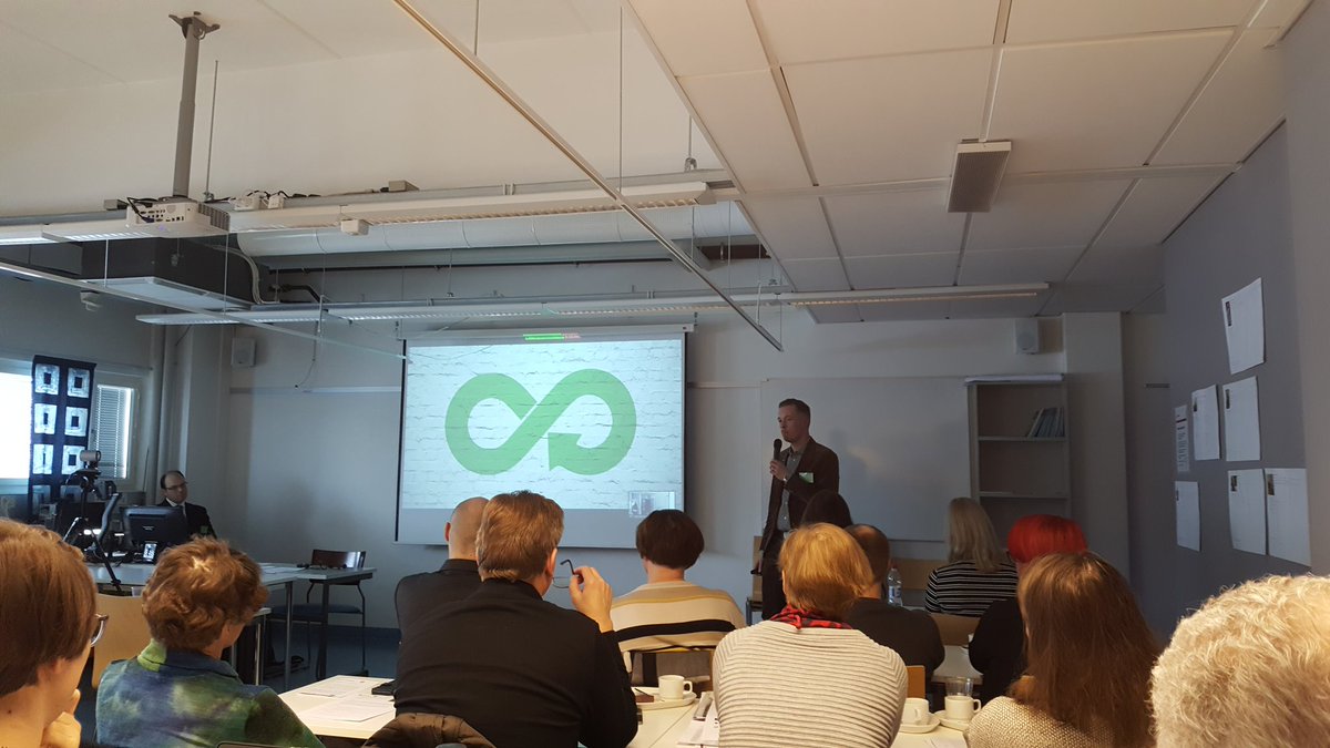 matti_mikkela's tweet photo. Kiinnostavia puheenvuoroja @SavoniaAMK Rakentamisen kiertotalouspäivä. @NCCyhtiot #kiertotalous #looprocks #rakentaminen #circwaste https://t.co/bLTWoeQEC0