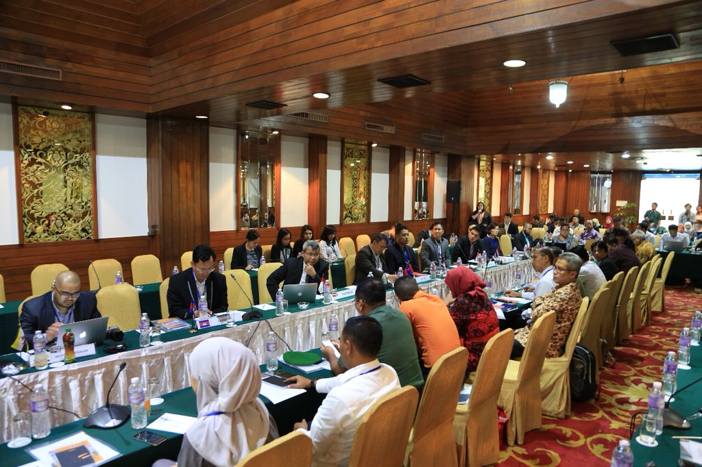 AHACentre's tweet image. @AHACentre is pleased to co-organise with @BNPB_Indonesia the first planning meeting for ARDEX exercise scheduled in Nov 2018 in Banten Province, with the participation of @ASEAN countries, our partners &amp;amp; stakeholders to test #OneASEAN #OneResponse