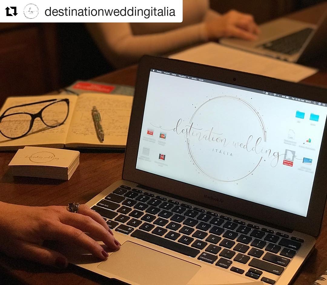 Últimos preparativos antes de um fim de semana de imersão, para dar mais exclusividade e excelência aos nossos clientes. #corsoweddingandeventplanner #nápolesnosespera #awpcampania #destinationweddingitalia #destinationwedding #casamentonaitalia #casarnaitalia #casarnatoscana