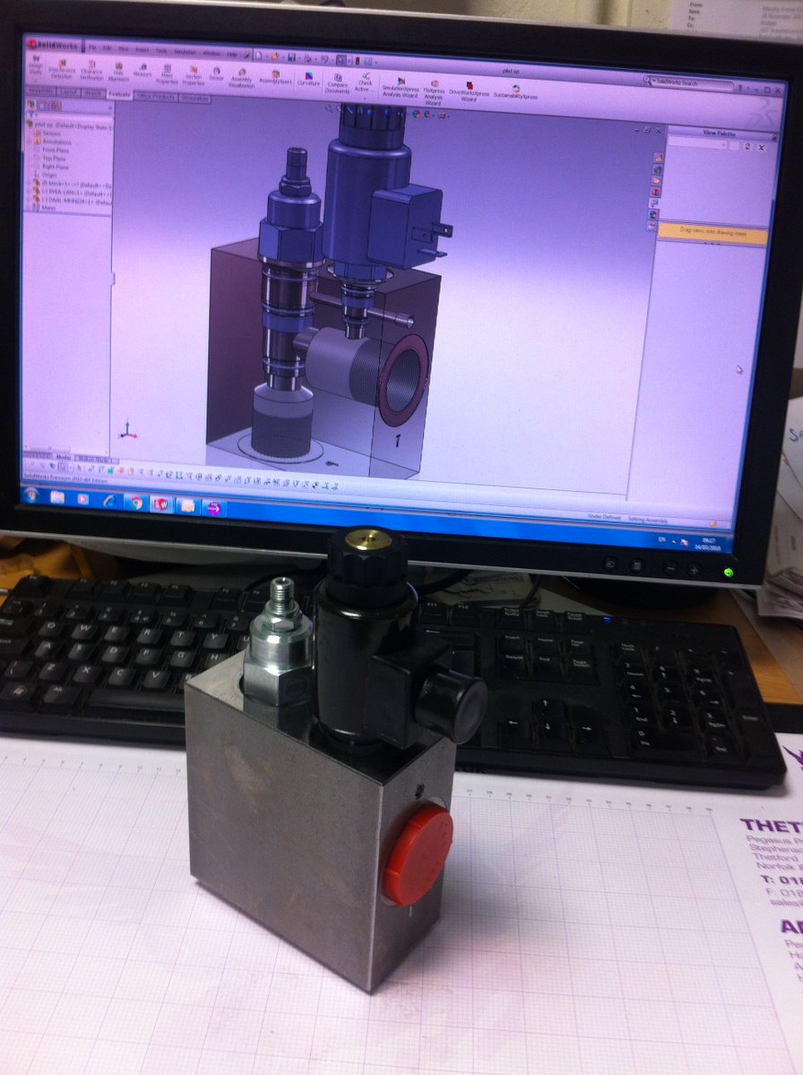 IpsHydraulics's tweet photo. Need a special  #hydraulicvalve with #sunhydraulics  cartridges  or a #manifold in a hurry ?.  The example in the photo has just been taken from initial customer concept,  designed &amp; manufactured in under two weeks !  Contact us for any requirements. https://t.co/t1z9xsSJAk