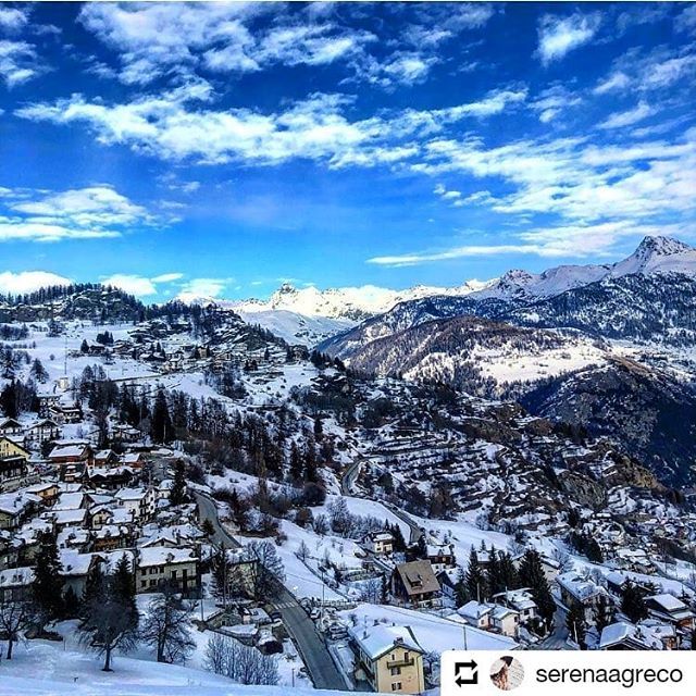 TorgnonTurismo's tweet photo. Un cielo così è quasi una magia.
Photo by @serenaagreco 
#torgnon #snow #snowlovers #snowboard #panorama #amazingview #amazingsky #mountains #alps #nature #naturephotography #naturelovers #familyholiday #winterholidays #wintersports #winter #mountainscap… https://t.co/B2smd3Ip2H https://t.co/4XW2hzNrhQ
