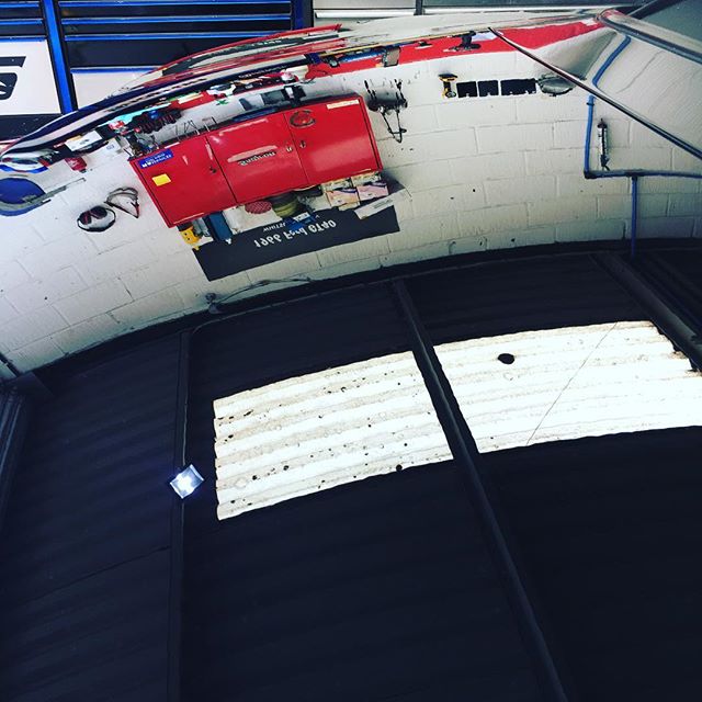 FareclaProducts's tweet photo. 📷: r_j_payne Swears by Farécla G3 Premium and wouldn't use anything else!
#bebraveorgohome #passion_4_paint #offthegun #sata #iawata #painternation #refinishfamily #offthegunfamily #paintlife #devilbliss #glass #polishing #machined #wax #detailing #details #farecla #fareclag3 https://t.co/fXPx4JQbyb