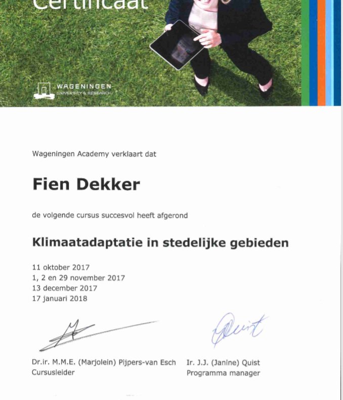 #Weetjenog dat we de publieksprijs wonnen bij <a href="/makingwavesnl/">Making Waves</a>? Met het prijzengeld heeft <a href="/fien_dekker/">Fien Dekker</a> een klimaatcursus gevolgd bij <a href="/WUR/">Wageningen U&R</a> waardoor we nu ook klimaatanalyses kunnen doen! Lees meer ->  buff.ly/2Ftyc4G