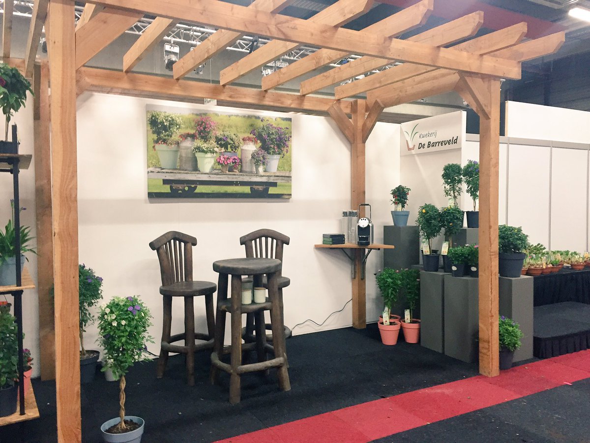 Benieuwd wat wij dit jaar weer aan #kuipplanten kunnen bieden? Koffie met wat lekkers staan voor u klaar op de Seasonal Trade Fair  <a href="/FloraHolland/">Royal FloraHolland</a>