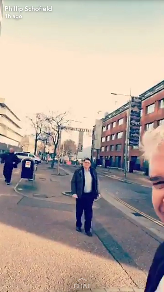 olivialt5's tweet photo. AS IF MY DAD IS IN @Schofe SNAPCHAT THIS MORNING 😂😂😂😂😂😂😂 MY LIFE HAS BEEN MADE!!!! https://t.co/NHBqk2dxot