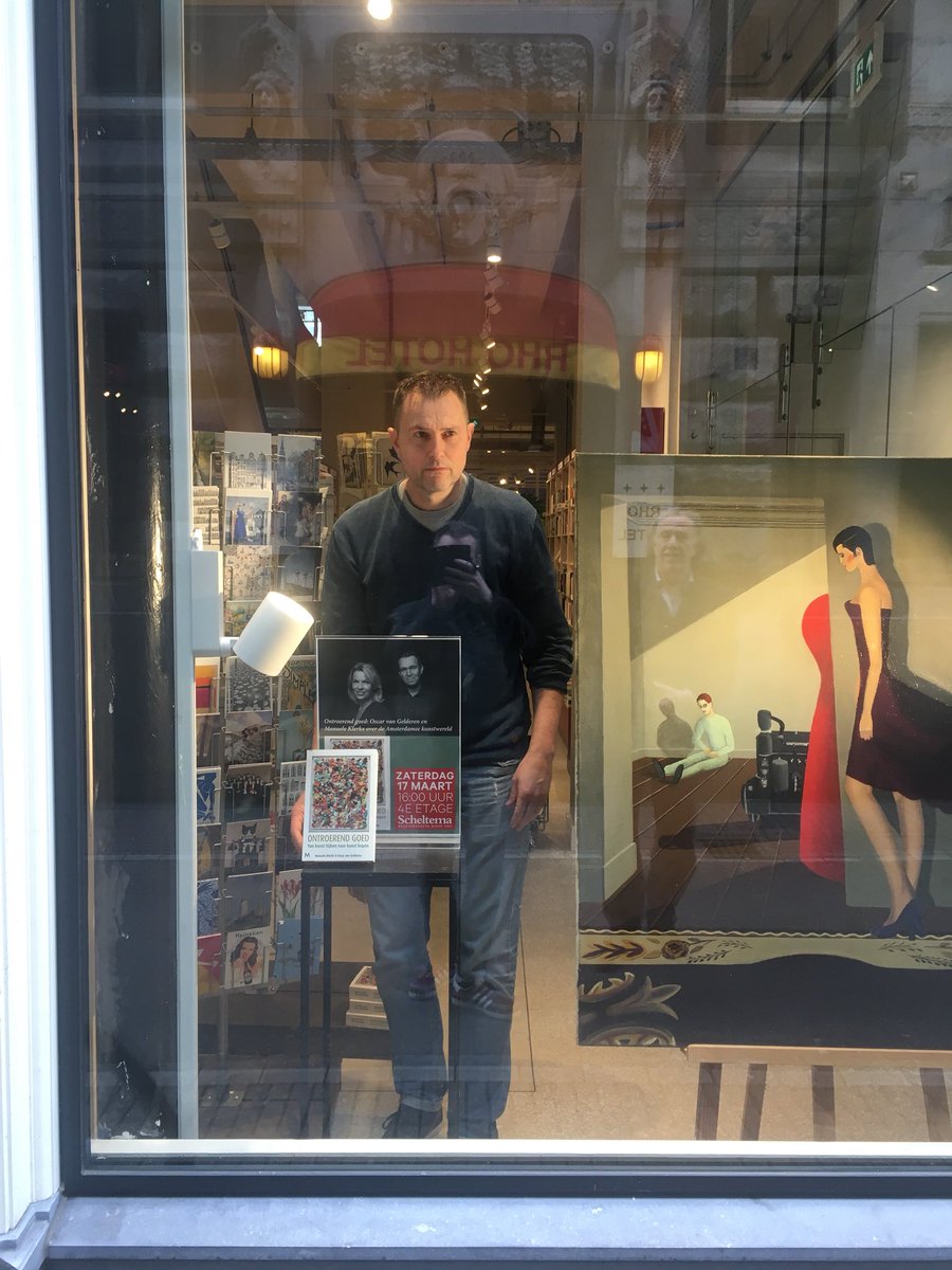 OscarvanG's tweet photo. Solid Gold. Even met ontroerend goede vriend Dikkie Polak schilderij van zijn hand afgeleverd bij @ScheltemaBoek. Daar geven we een “Stoomcursus kunst kopen” op zaterdag 17 maart om 16.00 uur (4e verdieping) plus talkshow met vier van onze favoriete kunstmensen (zie flyer). https://t.co/d5UmrgSLlw