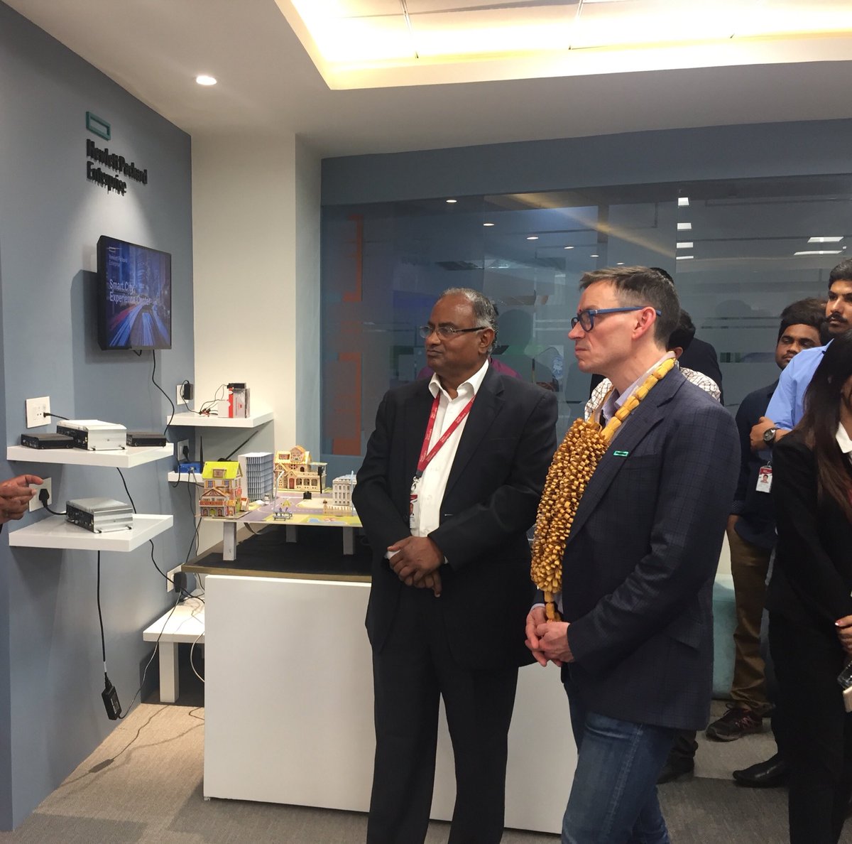 n_chellappan's tweet photo. #iotwithhpe @HPE_Alliances Paul Hunter and L Ravi Chief Operating Officer of Tech M going through live demos during the HPE-Tech M CoE inauguration... @mayur_bharath https://t.co/AtLd2lkWHH