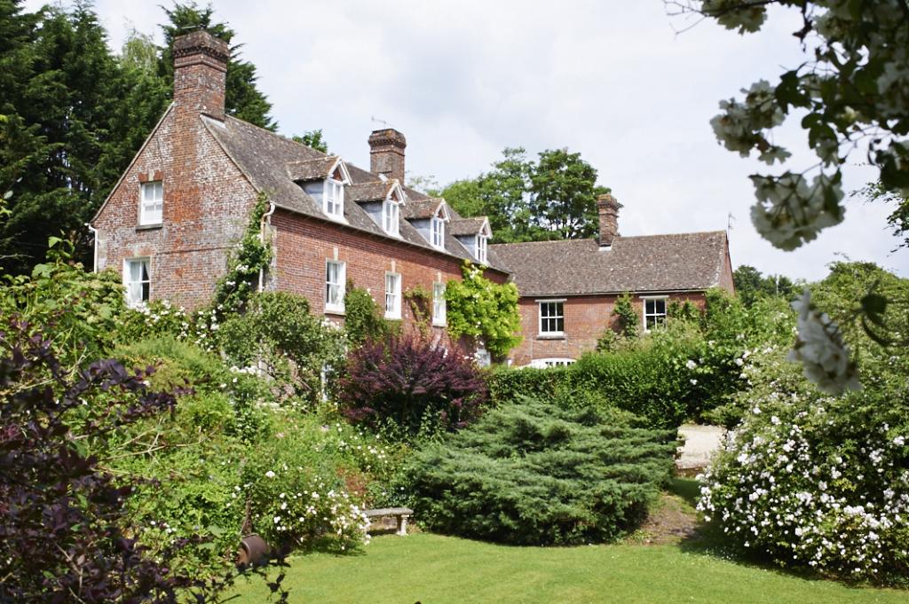 The advantages of living in a period property ow.ly/sgNv30iVbrB