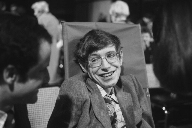 "However difficult life may seem, there is always something you can do and succeed at." Stephen Hawking
We lost an honourable man today... #RIPStevenHawking  #WednesdayWisdom