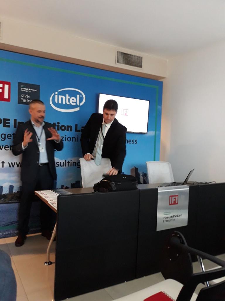 HPE_Italy's tweet photo. Oggi siamo con @IFIConsulting e @Intel_Italia per raccontare tutte le potenzialità di @HPE_SimpliVity nella tappa di Cesena del #SimplivityTour. #WeAreHPE https://t.co/Se34DlBi12