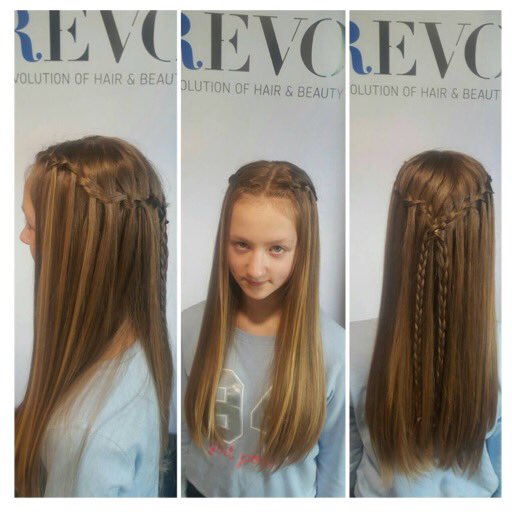 revocork's tweet photo. Did you know we Open early to accommodate Confirmation &amp; 1st Holy Communion appointments 👰
Contact us in salon on 021 4248966 https://t.co/gTE5VncLnr