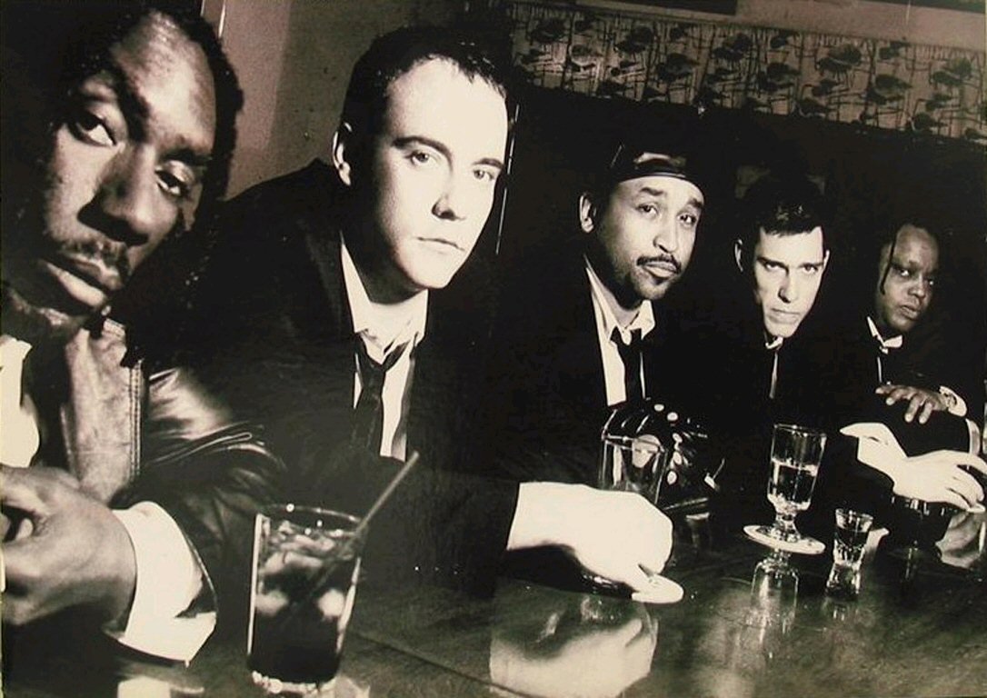 Te sigo esperando 😍 #MORCILENTOS 

Dave Matthews Band - Crash into me