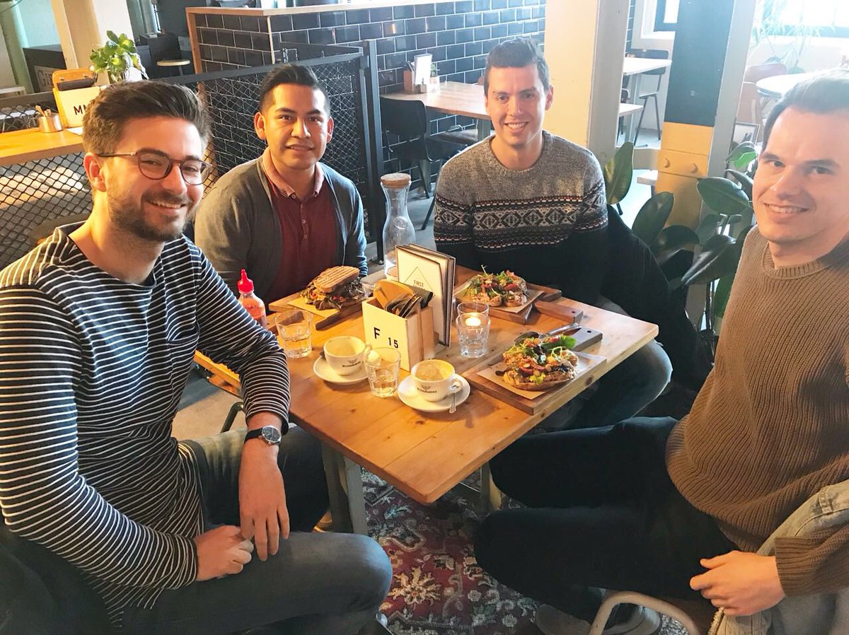 FollioNL's tweet image. Het Follioteam is uitgebreid! @ezeezegg en @HoussemMezghich versterken ons het komende jaar om het platform nog beter te maken 🤙💃👌