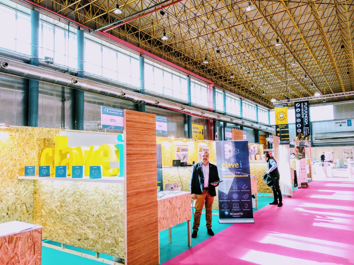 CLAVEi's tweet photo. Hoy y mañana estaremos en @feriafuturmoda. Pásate por nuestro stand B19 y solicita una demo personalizada de nuestras soluciones #Industria40 para Moda-Calzado.  #TransformaciónDigital #Futurmoda #ClaveiTD https://t.co/NWMoMULKaf