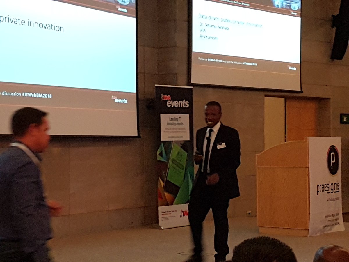 LesiaKalane's tweet photo. Dr Mohapi covering data driven public /private innovation @setumom #ITWebBIA2018 https://t.co/hIJz5tPPBo