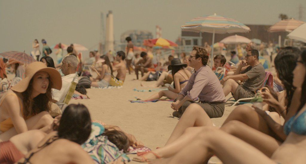 OnePerfectShot's tweet photo. HER (2013) 

DP: Hoyte van Hoytema 
Dir: Spike Jonze
More Shots: https://t.co/cpUsPKRuAg https://t.co/6RMnXIedby