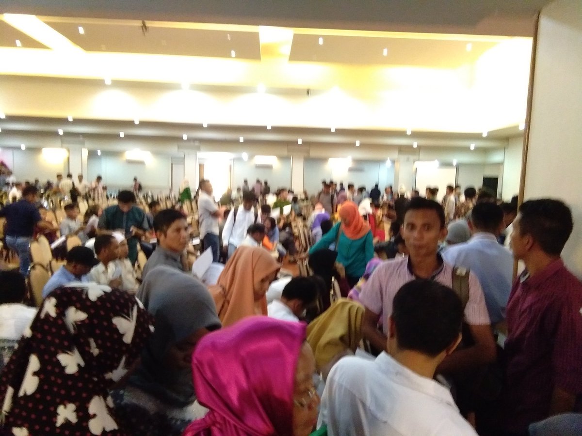 Musrif20's tweet photo. #Rapat kordinasi pendamping desa professional  Se sultra 
@tppindonesia 
@jokowi 
@KemenDesa 
@anwsanusi 
@EkoSandjojo https://t.co/EHBhsLGVdf