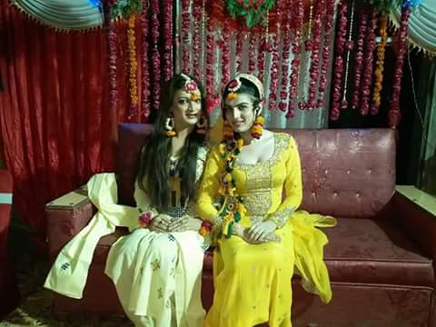 Bottom57717024's tweet photo. My Wedding https://t.co/OigURTeQ9z