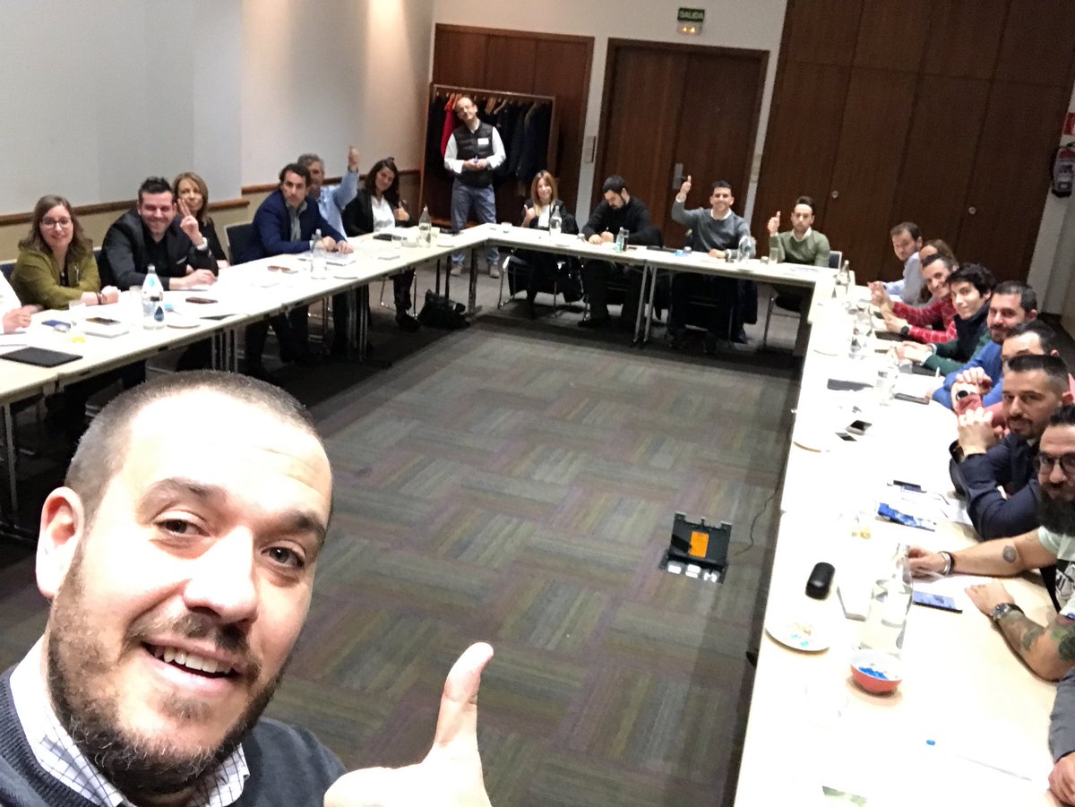 elIgnacioff's tweet photo. Comenzando la digitalización en madrid @audispain  #digitalcustomerdelight https://t.co/RIcXWCSZFE