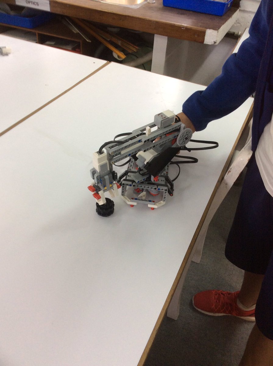 TBS STEM tweet media