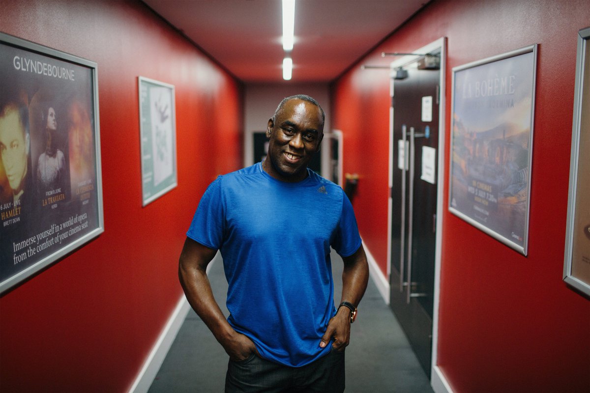 Suhmera's tweet photo. Join @Suhmera in conversation with award-winning author Alex Wheatle MBE @brixtonbard about his latest novel #StraightOuttaCrongton on #SundayMorningWithJacquiGrant @TheBeat1036fm Tune in on 18 March from 10am to win a copy of his book! https://t.co/jl3L3VyE7m