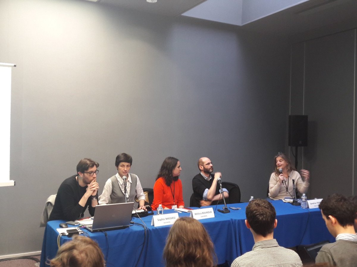 pntjulien's tweet photo. Débat sur les #podcasts, mené par @sophiemassieu, questionner ce format audio en plein boum avec @SandrineTreiner de #franceculture, @davidcarzon de #Bing Audio @melissabounoua de #LouieMedia et @Thibaultmougin de #Boxsons
#Assises2018 #journalismesinfo https://t.co/DmYjBMW6wA