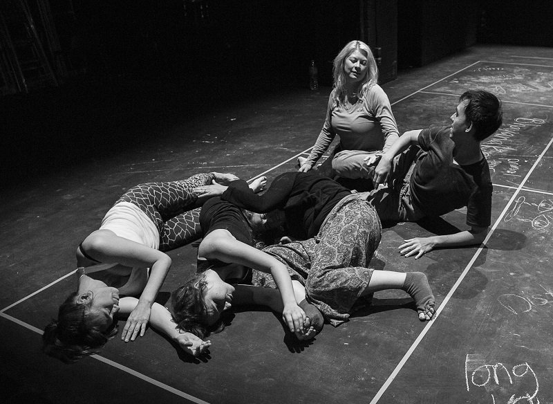 rosebruford's tweet photo. Early bird booking is available until 31 March for our Summer Materclasses with expert tutors from the #UK & #USA incl. Mary Overlie. Study #Chekhov #AlbaEmoting #SixViewpoints #Shakespeare in our beautiful #Sidcup parkland campus. Accommodation available https://t.co/KXB6SlU5j4 https://t.co/RrsqMckcKL