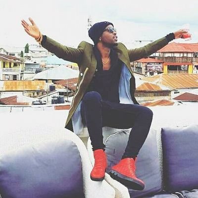 Ceasarous4's tweet photo. We must shine 
#KCA #FavAfricanStarEddyKenzo https://t.co/X5u2zY2XuY