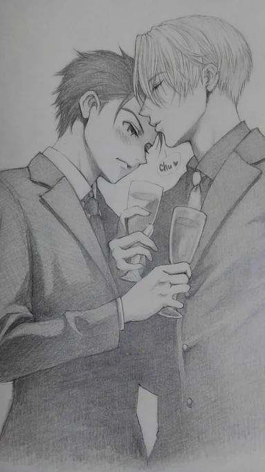 @Pp14zR 葵さん有り難うございます🙇✨二人の表情気に入ってもらえて嬉しいです💕 最初は人前でデコチューされて照れてる勇利だったんですけど、
怒らせてよかった😂スーツヴィクトル大好物なのでまた描きます!😊
コメント有り難うございました💖💖✨ 