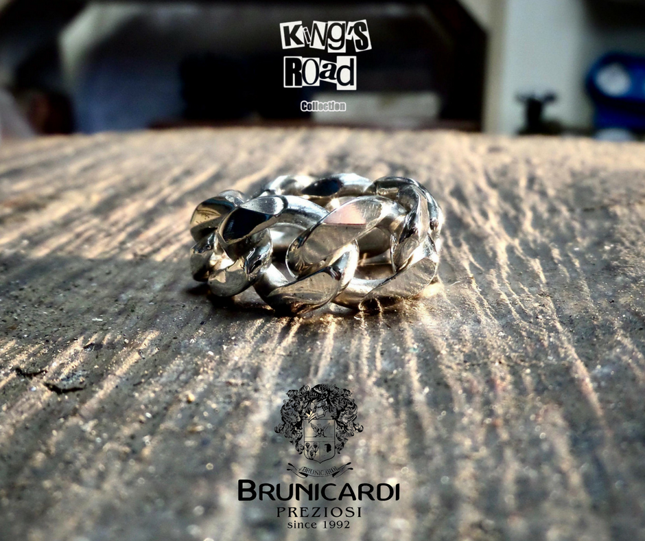 brunicardigold's tweet photo. #KingsRoadCollection #SterlingSilver #LimitedEdition #GroumetteRing #ChainRing #Custom #DesignGioielli #JewelleryDesign #Handemade #OldSchool #Fashion #Exclusive #TaylorMade #MadeIntaly #MadeinTuscany #italiansdoitbetter #BrunicardiPreziosi #MarinadiCarrara #Tuscany #Italy https://t.co/HAx7OKHyco