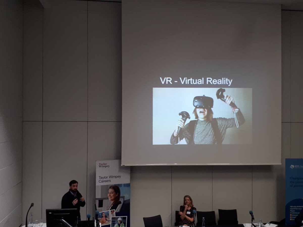 hmc474's tweet photo. Kenny Steele from Pinnacle Visualisation Ltd describes VR, AR, &amp; AI &amp; the digital possiblities #sypc2018 #futureofplanning @RTPIPlanners @RTPIScotland https://t.co/anSiWRTKBz